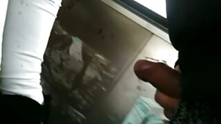 Carmen Caliente ดู วีดีโอ หนัง x ทารกผู้สง่างาม fucks หีของเธอด้วยนิ้วมือที่เย้ายวนบนโซฟาแสนสบาย
